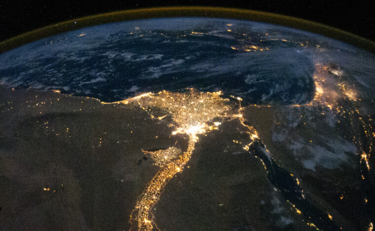 كيف تبدو عواصم الدول العربية من الفضاء؟ صور رائعة من محطة الفضاء الدولية كيف تبدو عواصم الدول العربية من الفضاء؟ صور رائعة من محطة الفضاء الدولية