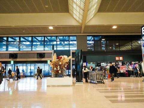 اجمل مطار في العالم: 15 مطار بهندسة مبهرة 55430aaaecad04cb0bfe14c7-480-360