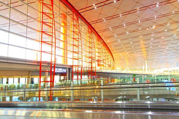 اجمل مطار في العالم: 15 مطار بهندسة مبهرة Shutterstock_167642411